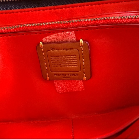 NWT Coach x Disney Mickey Mouse Essential Accordion Large Leather Zip Wallet - Picture 5 of 12